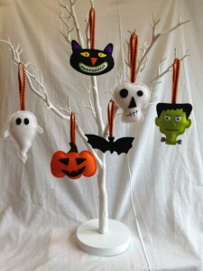 FeltHalloweenDecsMichelleGood